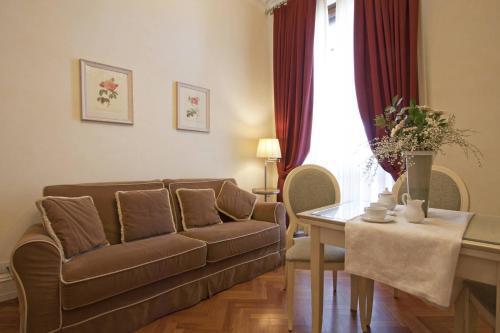 Serristori Palace Aparthotel Florença